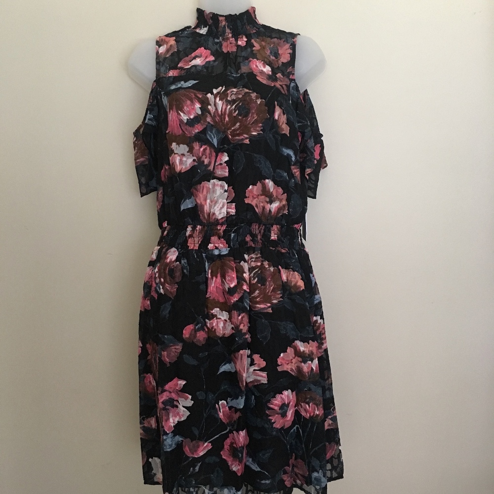 {Ivanka Trump} flowery dress size 4